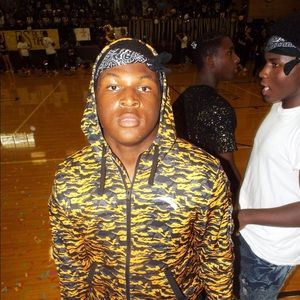 Meet your Posher, Clark